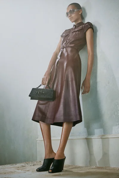 Look 2